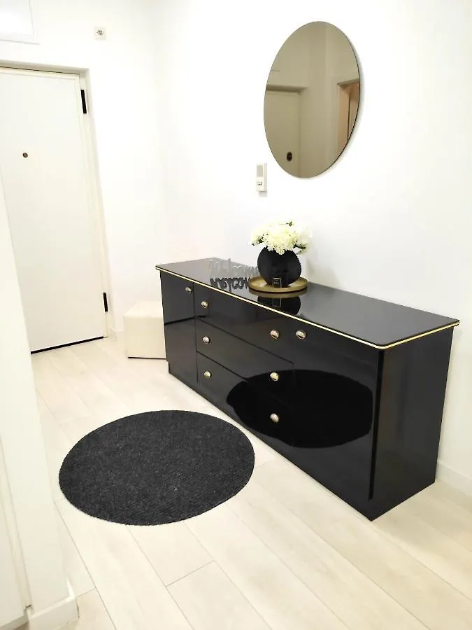Town Centre Apartment Surprise Split