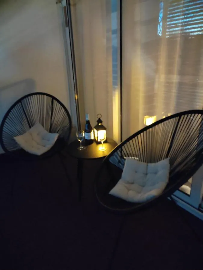 Town Centre Apartment Surprise Split