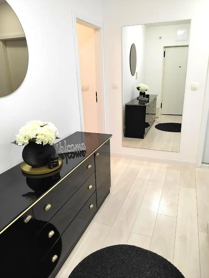 Town Centre Apartment Surprise Split