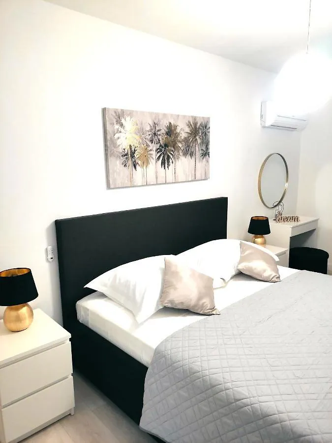 Town Centre Apartment Surprise Split Croatia